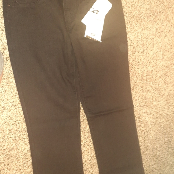 Levi's Black Demi Curve Jeans - Picture 2 of 3